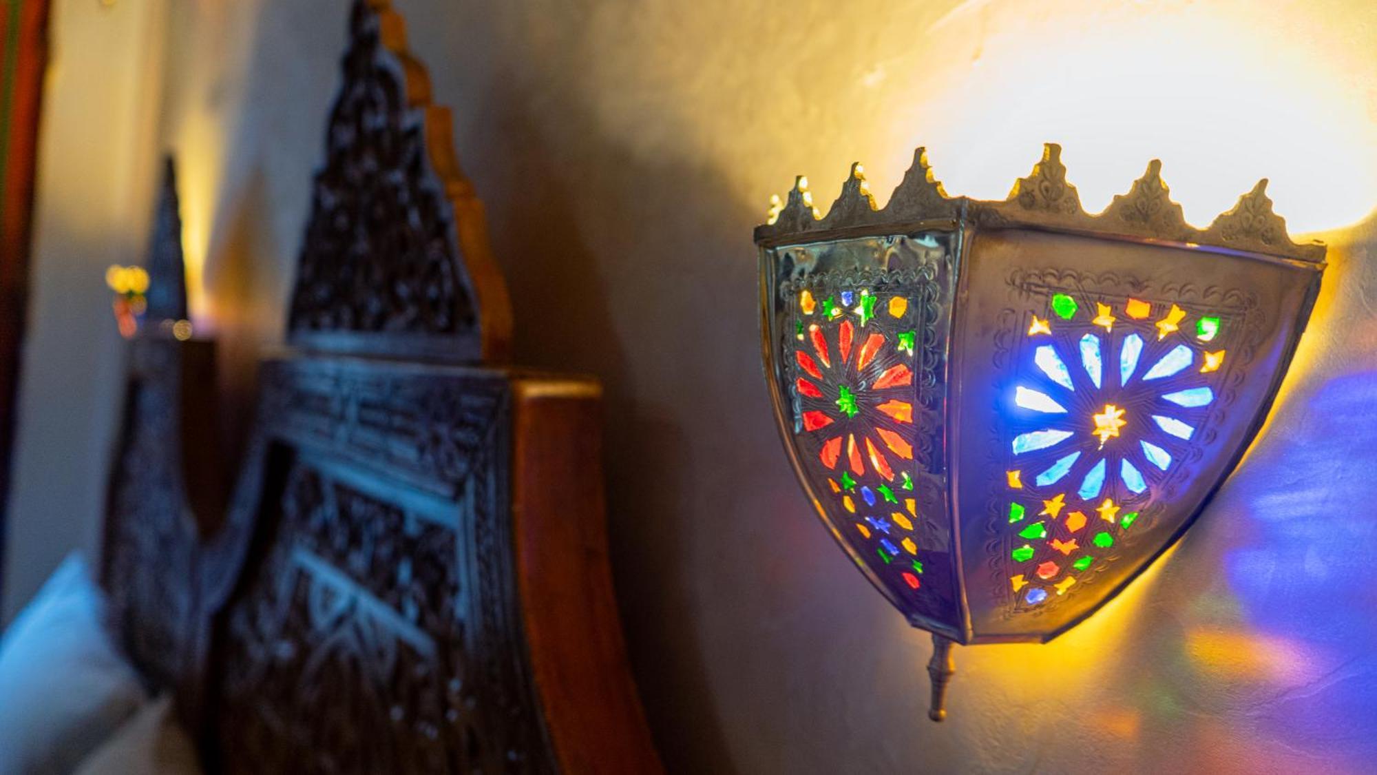 Riad Dar El Ouedghiri Fez Buitenkant foto