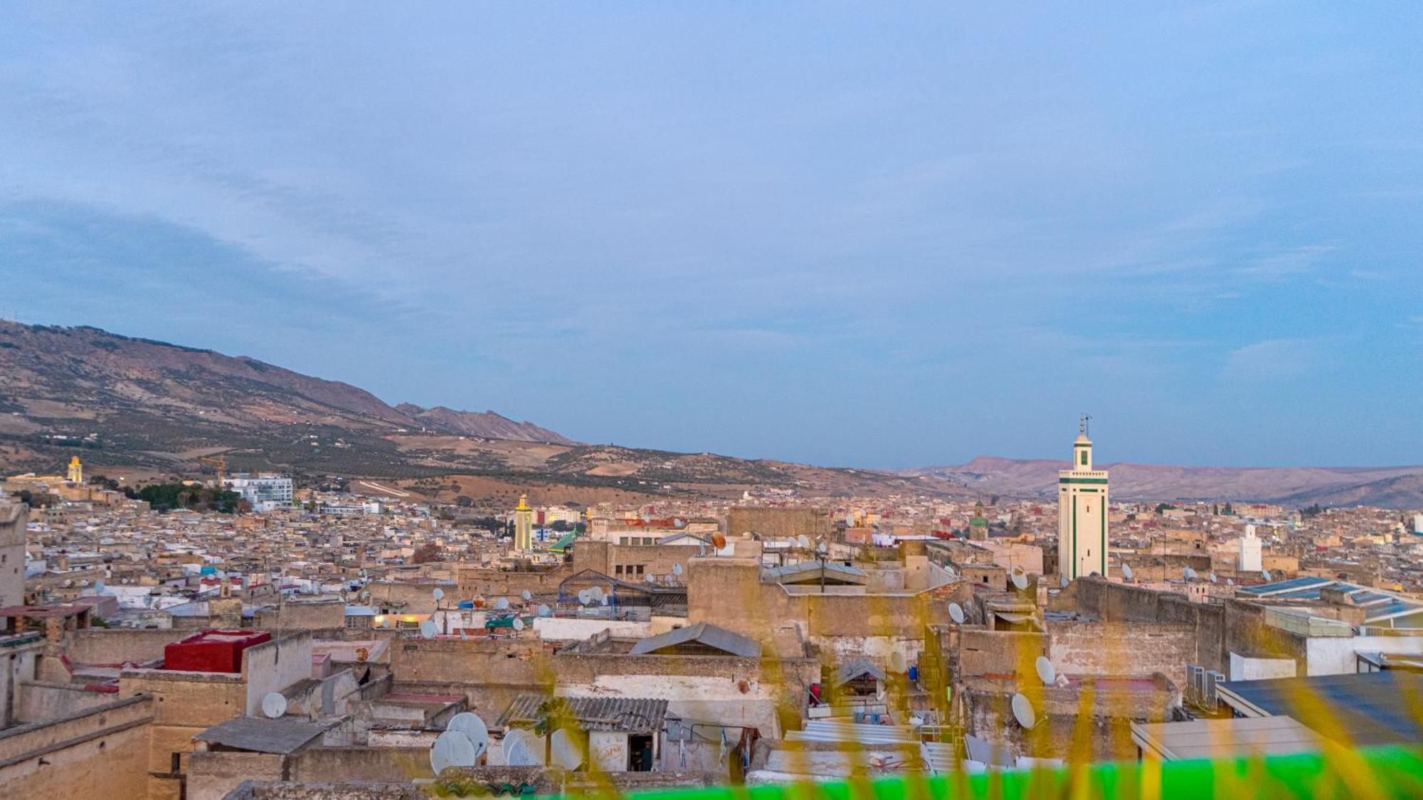 Riad Dar El Ouedghiri Fez Buitenkant foto