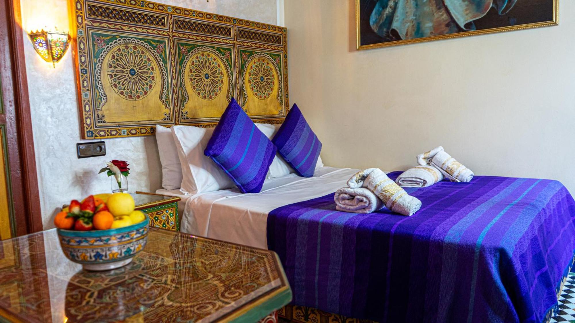 Riad Dar El Ouedghiri Fez Buitenkant foto