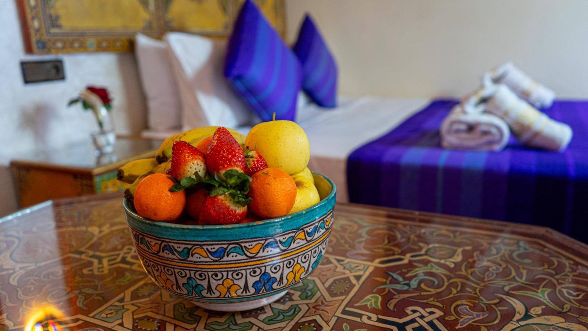 Riad Dar El Ouedghiri Fez Buitenkant foto
