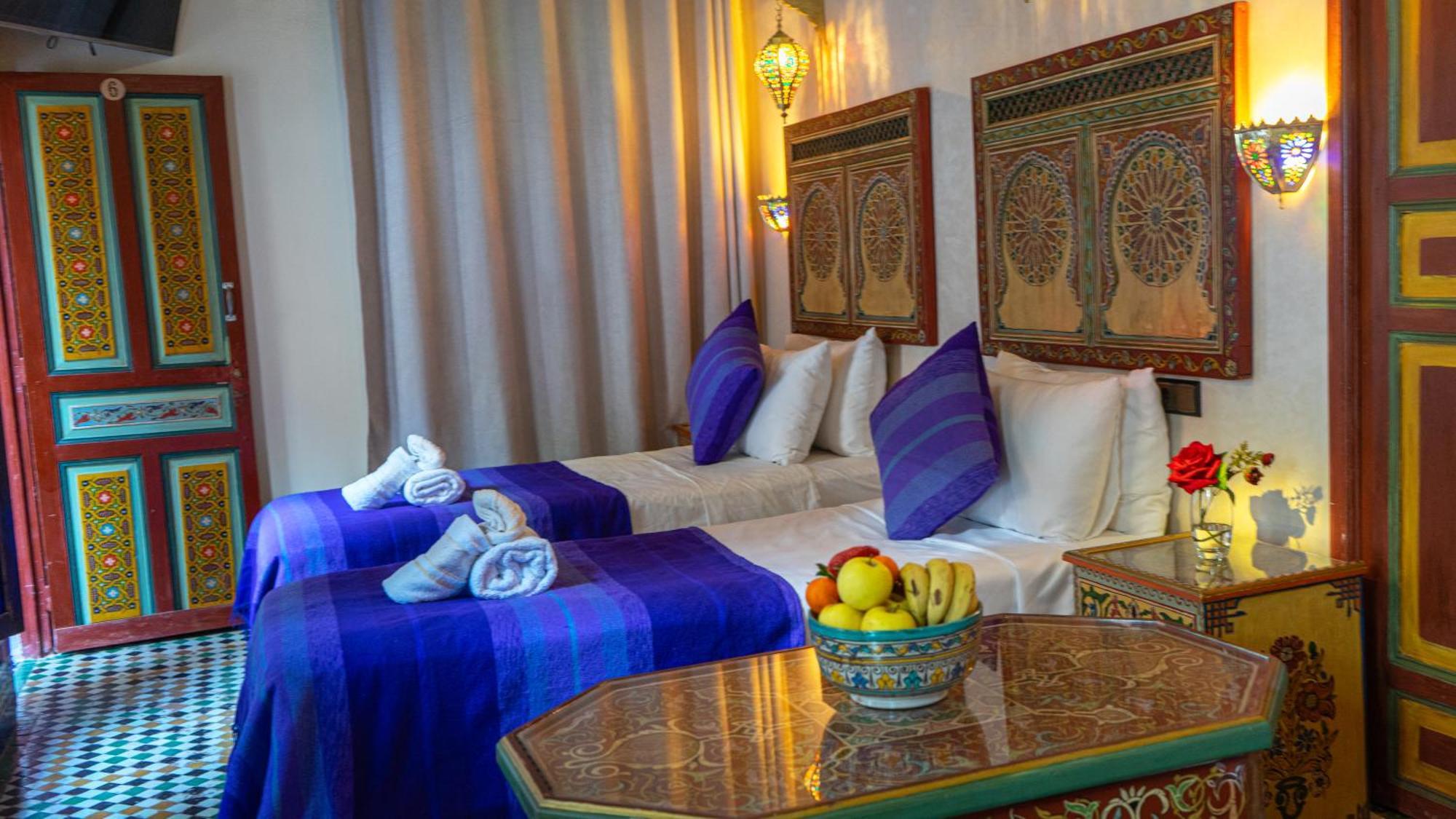 Riad Dar El Ouedghiri Fez Buitenkant foto